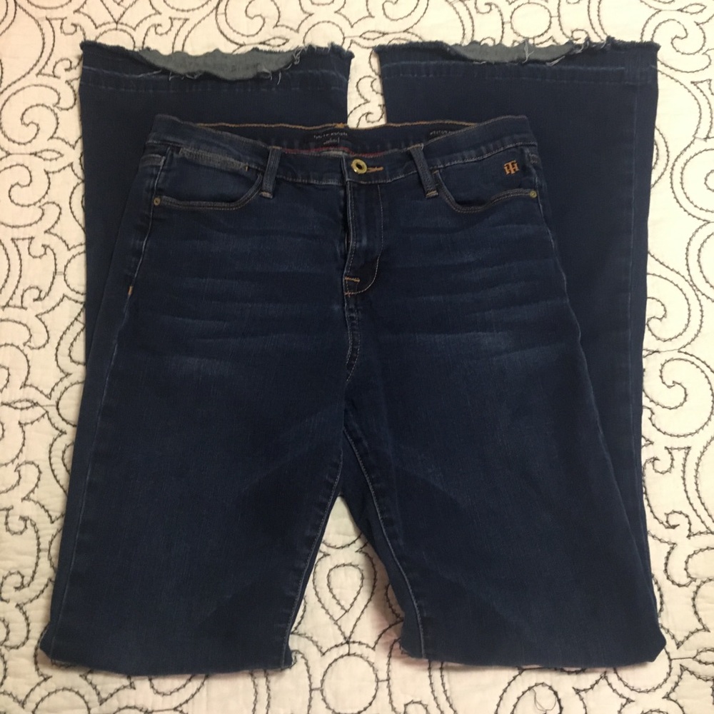 Tommy Hilfiger Weston Released-Hem Flared Jeans
